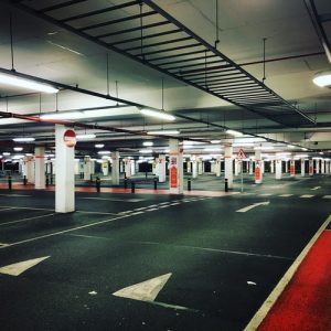 Сколько можно бесплатно стоять на платной парковке в Москве