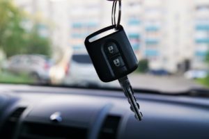 дарение авто родственнику