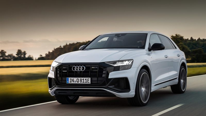 Автомобили Audi и особенности. Отличия на примере моделей Q7 и Q8