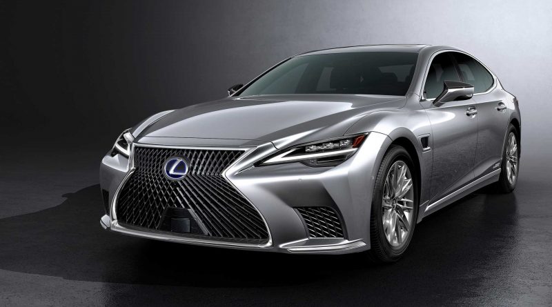 Обновленный Lexus LS 2021 года