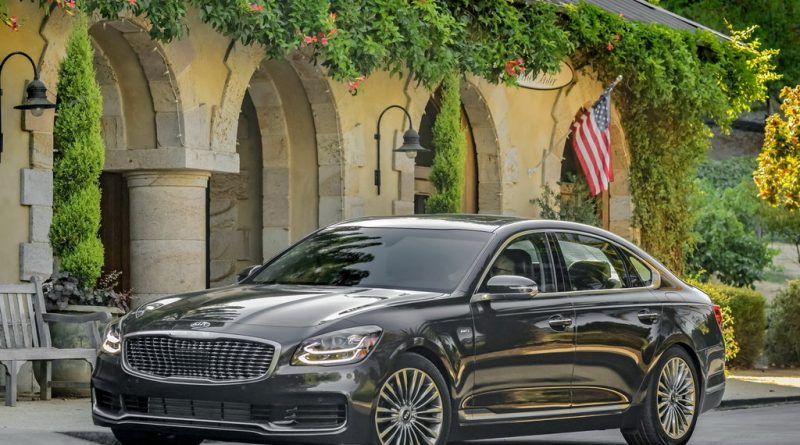 KIA K900. Первичные достоинства модели и особенности дизайна