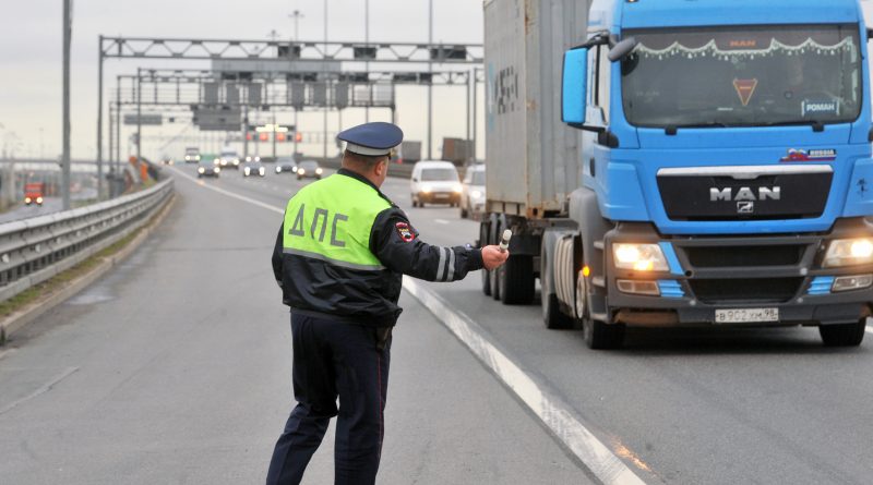 Какой штраф за перегруз автомобиля назначат в 2024 году?