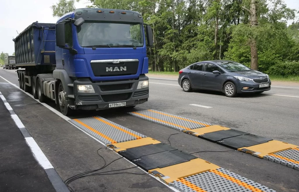 Какой штраф за перегруз автомобиля назначат в 2024 году?