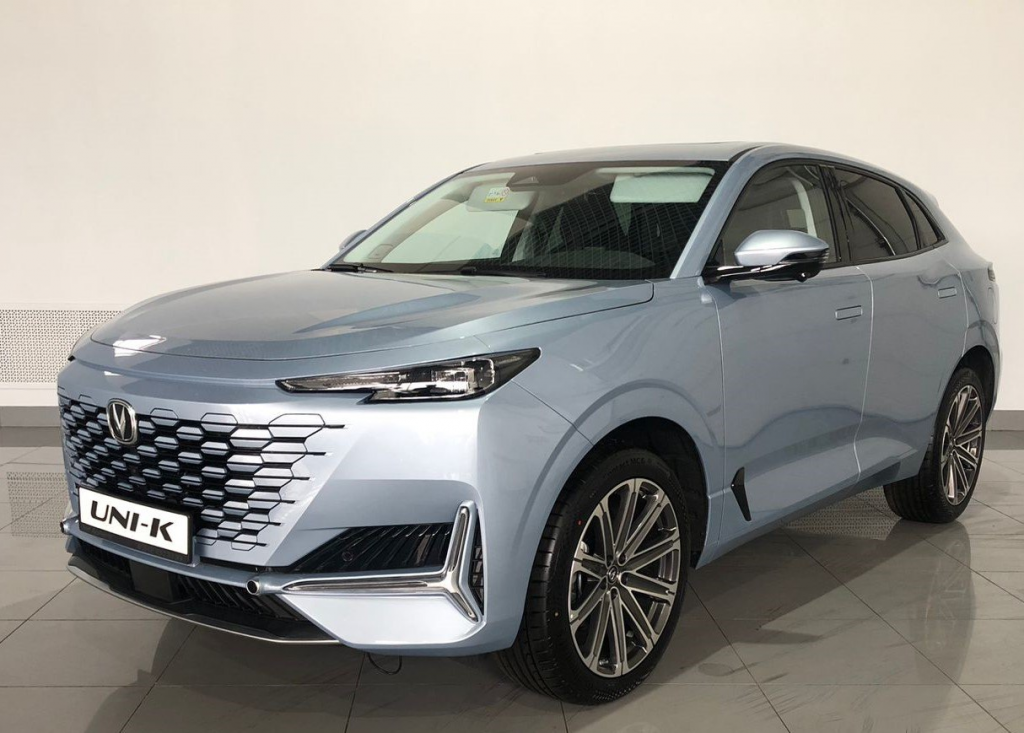UNI-K: Флагман Changan, бросающий вызов устоям