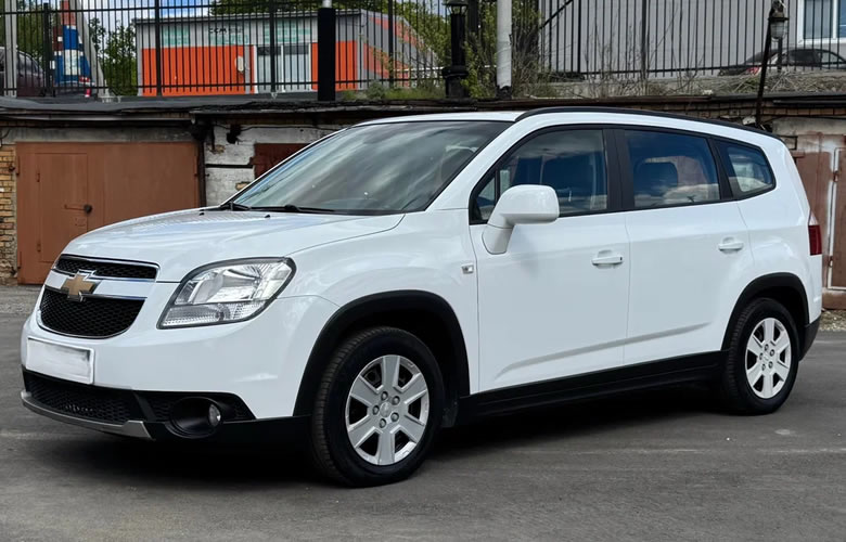 Chevrolet Orlando: Путешествие в мир многопользовательских автомобилей